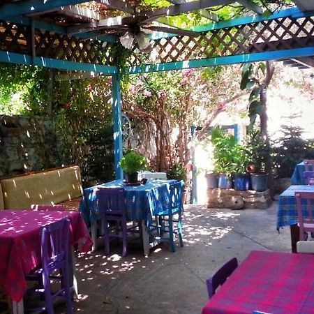 Parmis Rooms Cesme Exterior photo