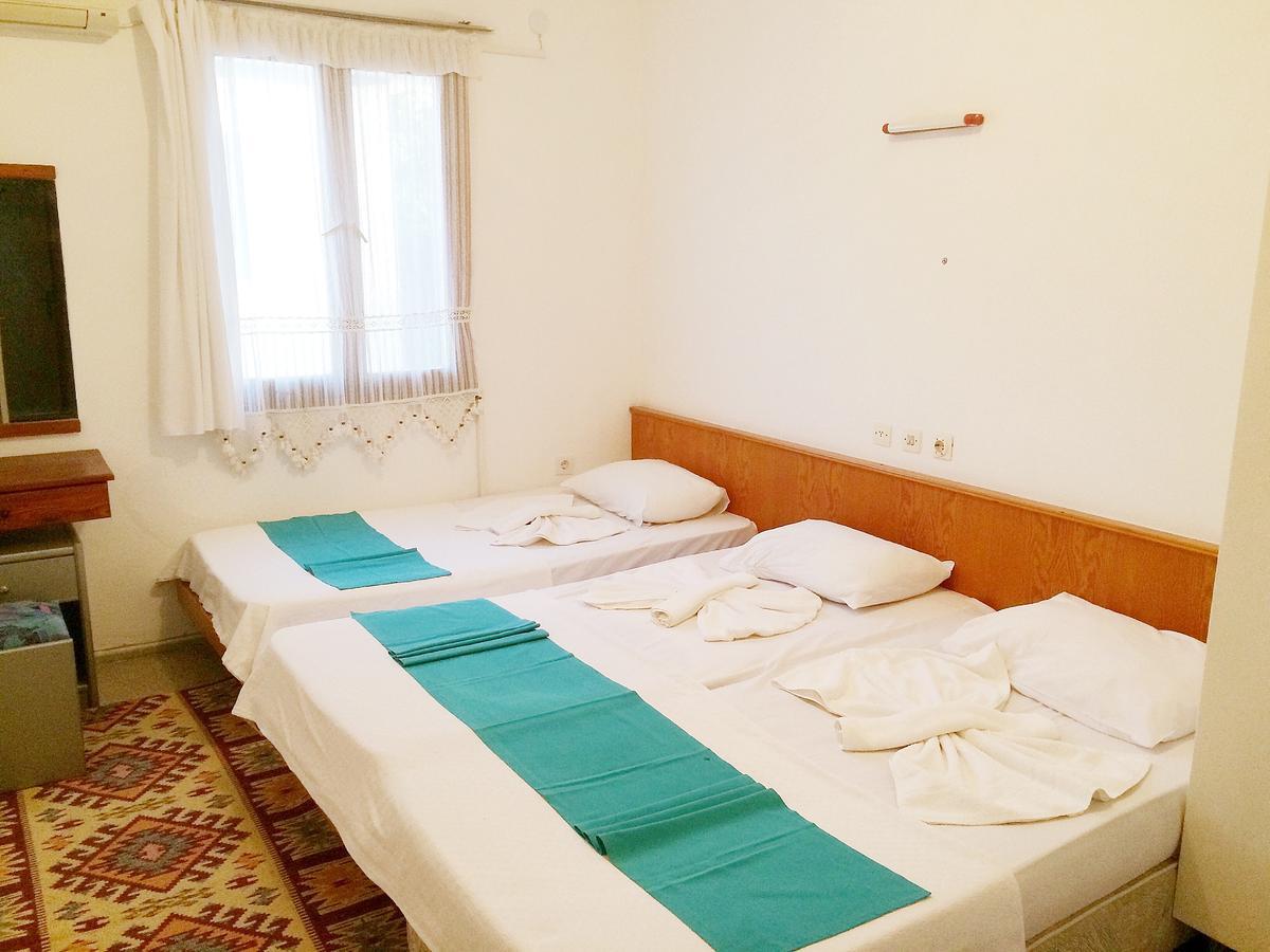 Parmis Rooms Cesme Exterior photo